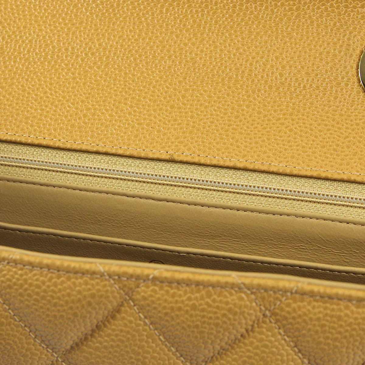 Chanel * 1994-1996 Beige Caviar Jumbo Classic Flap Bag
