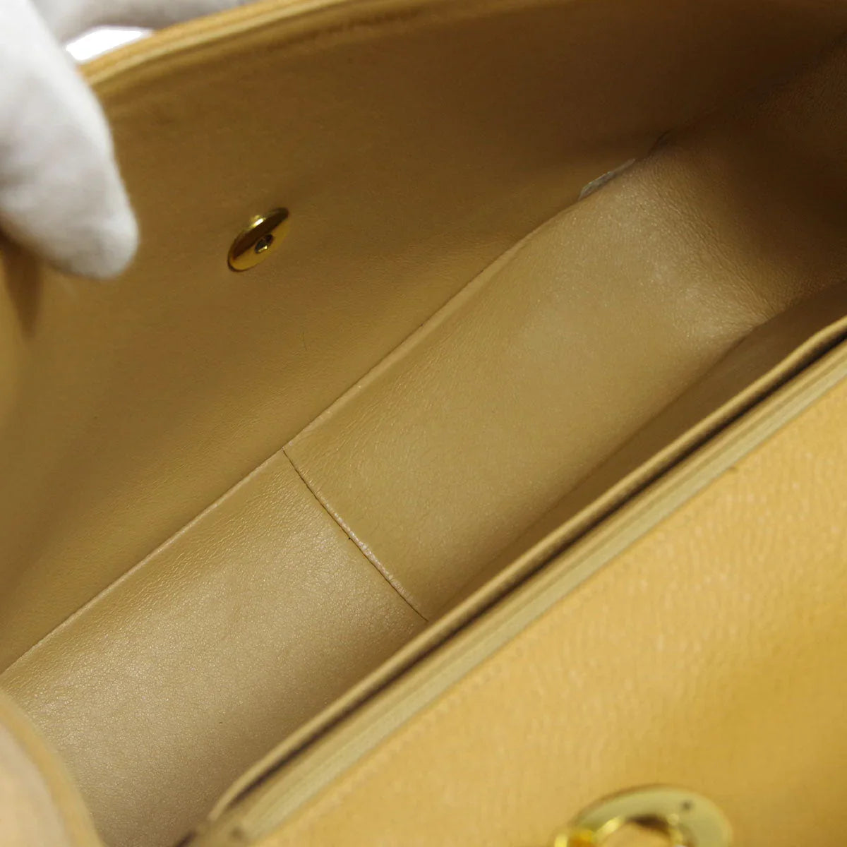 Chanel * 1994-1996 Beige Caviar Jumbo Classic Flap Bag