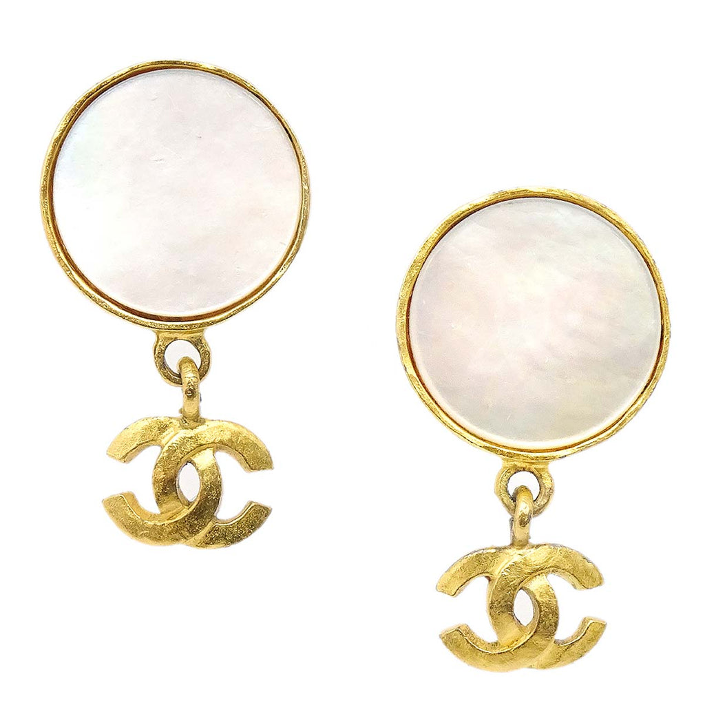 Chanel A21 S Dangle Drop Pearl Cc Logo Gold Earrings