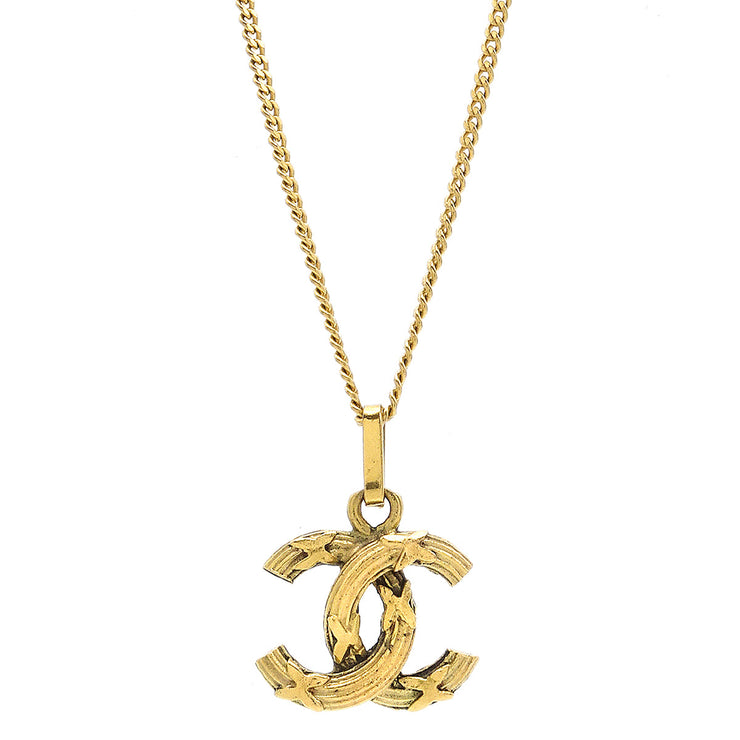 Chanel Gold Chain Pendant Necklace