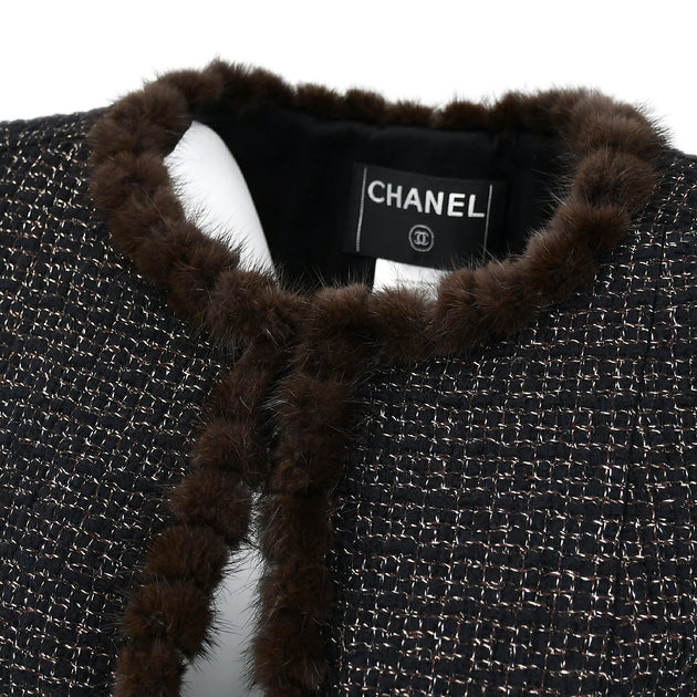 Chanel Collarless Jacket Black 03A #42 – AMORE Vintage Tokyo