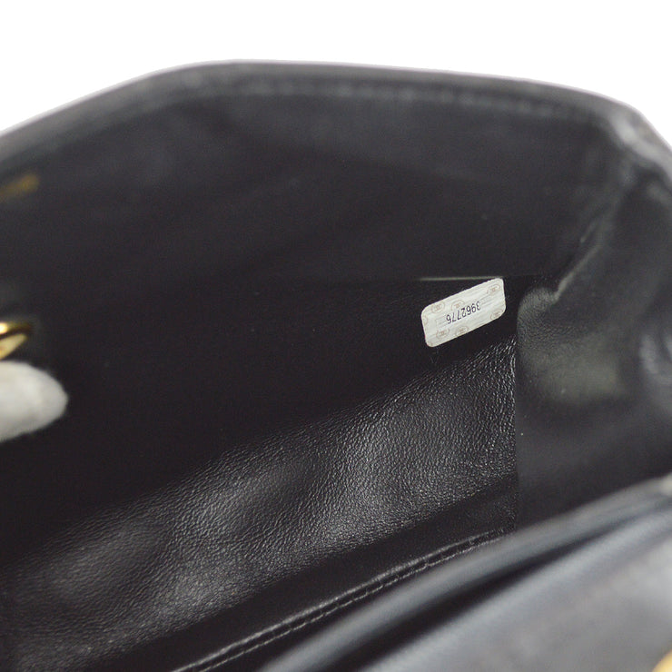 CHANEL 1994-1996 Round Vanity Handbag Black – AMORE Vintage Tokyo