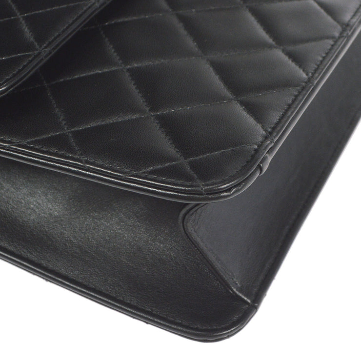 Classic pouch - Lambskin, black — Fashion