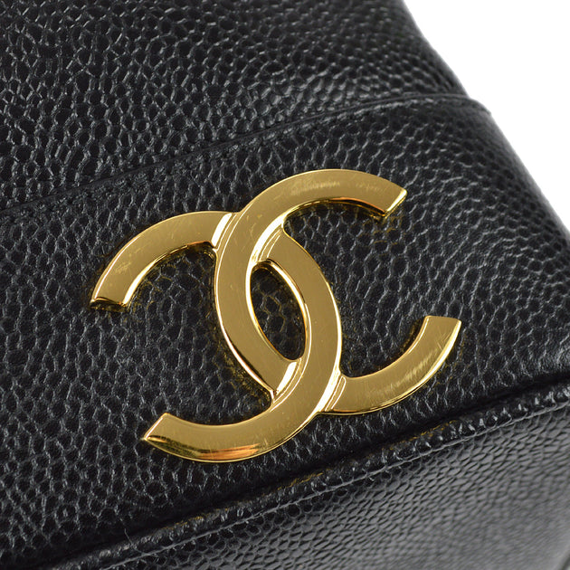 Chanel 1994-1996 Black Caviar Skin Pocket Tote 30
