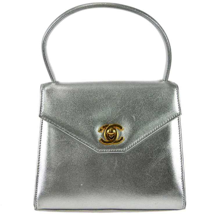 Chanel * Silver Lambskin Handbag – AMORE Vintage Tokyo