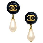 Chanel 1995 CC Black & Faux Teardrop Pearl Dangle Earrings