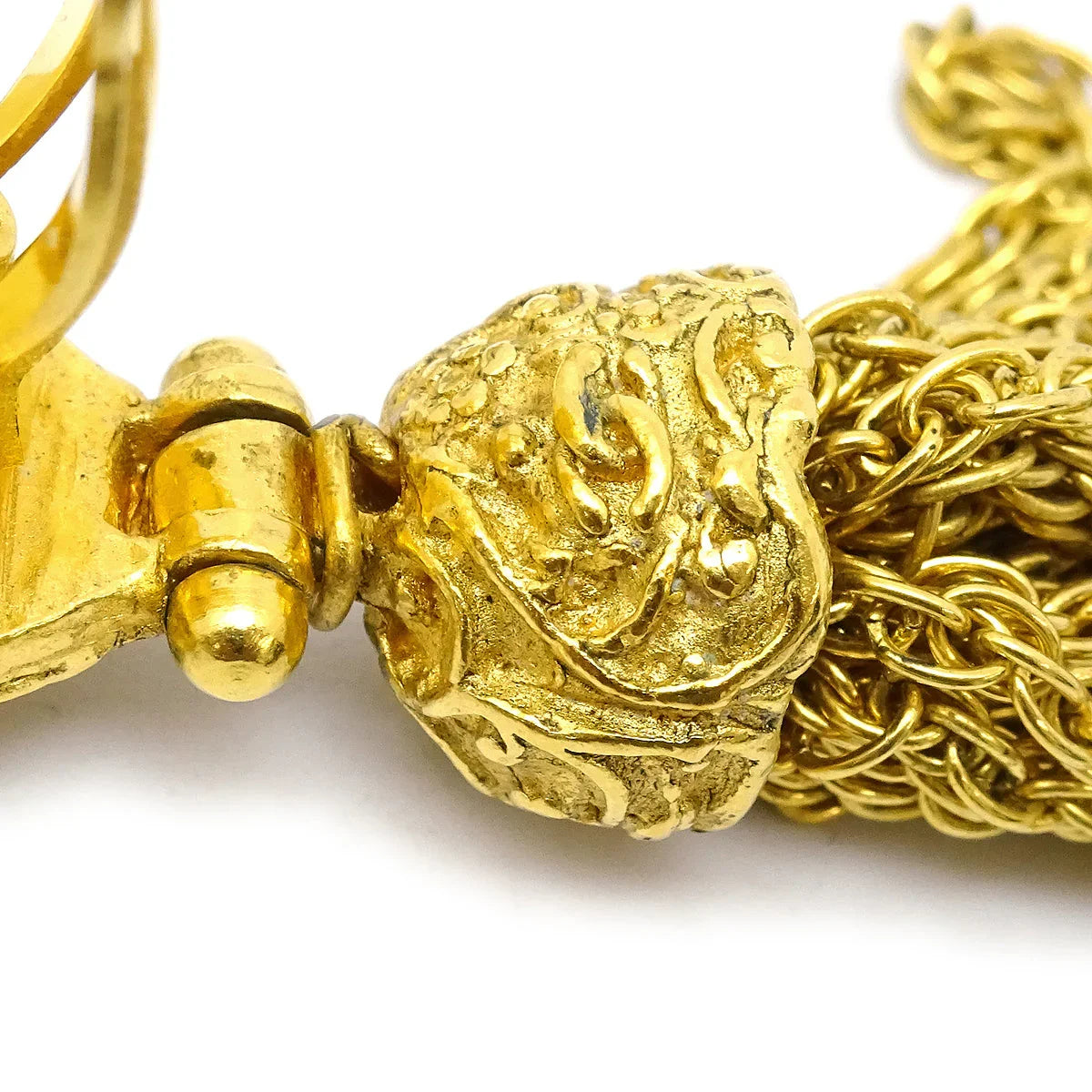 Chanel 1994 Filigree Earrings Clip-On Gold