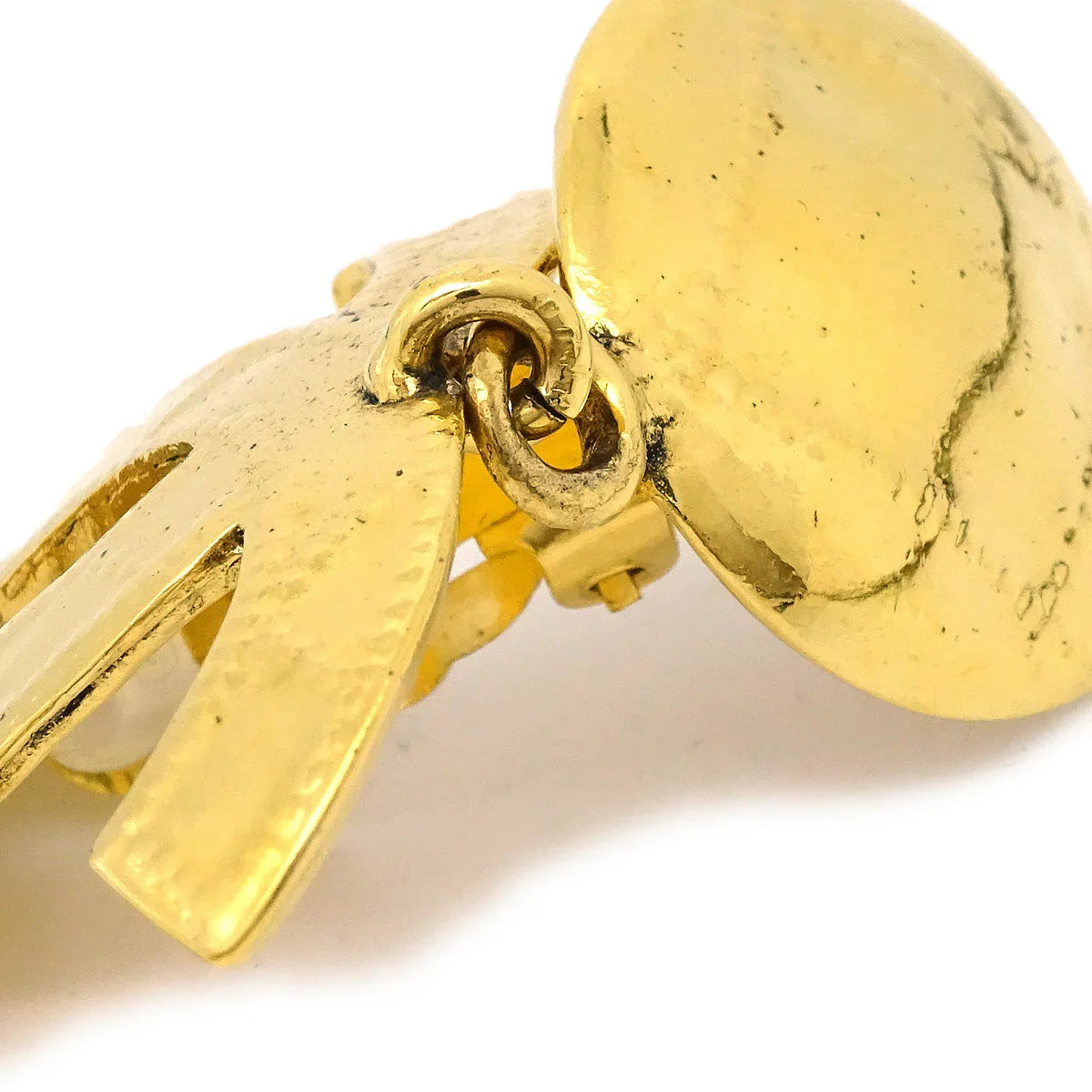 Chanel 1994 Quilted CC Dangle Earrings Clip-On Gold Small