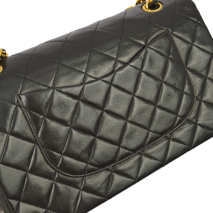 Chanel 1996-1997 Black Lambskin Medium Classic Double Flap Bag – AMORE  Vintage Tokyo