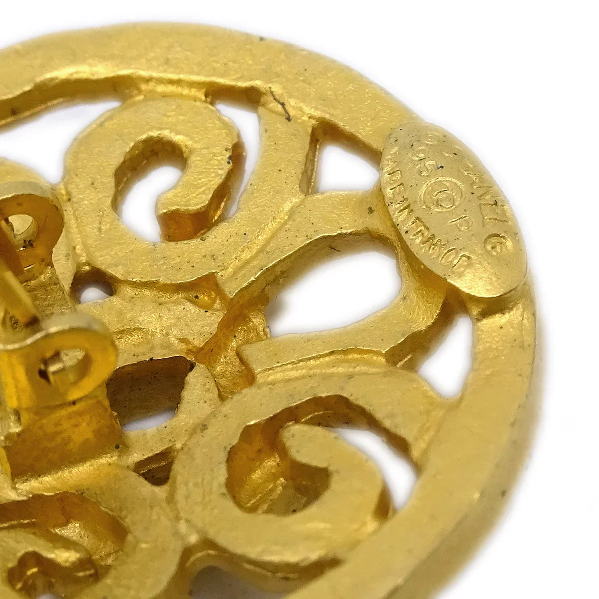 Chanel Button Earrings Gold Clip-On 95P