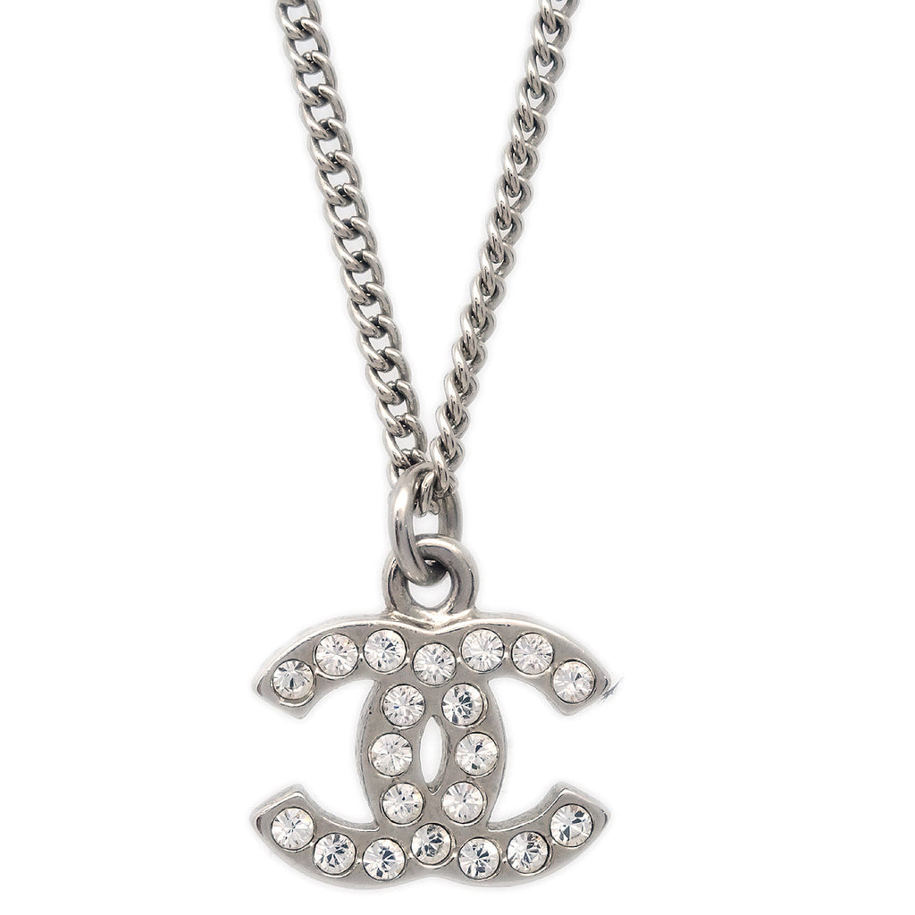 Chanel Silver Chain Necklace Rhinestone 10V – AMORE Vintage Tokyo