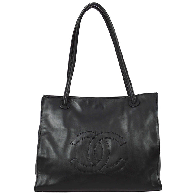 Chanel 1991-1994 Black Caviar Small Flap Shoulder Bag