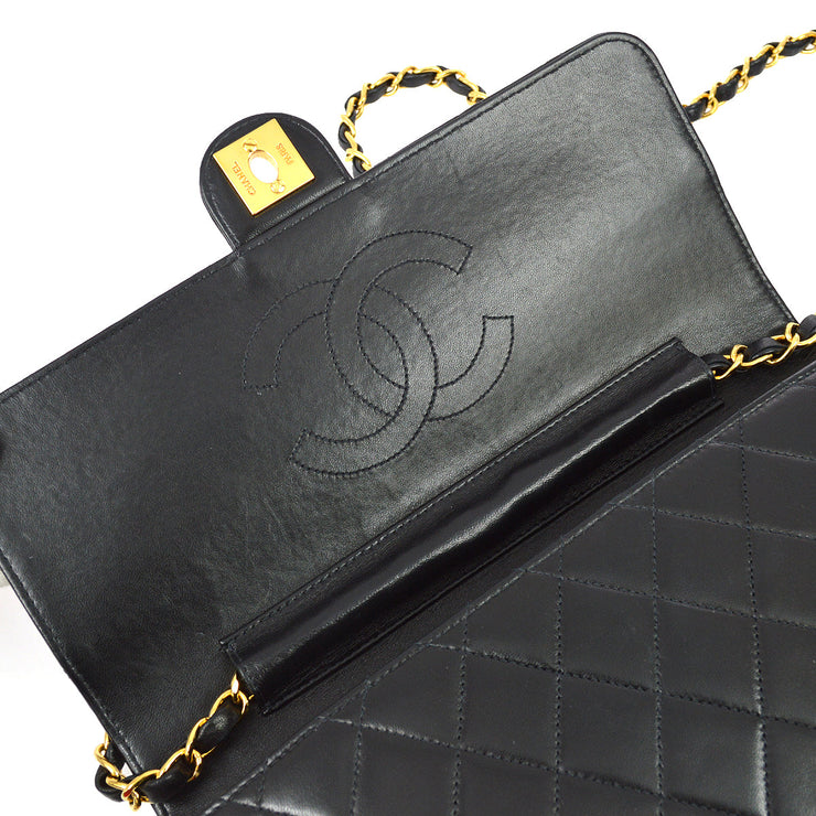 Chanel 2001-2003 Black Lambskin Classic Single Flap Shoulder Bag