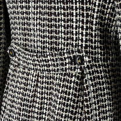 Chanel 2001 fall boucle double-breasted jacket #40
