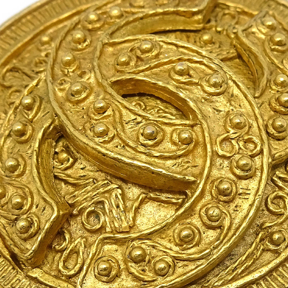 Chanel 1994 Filigree Brooch Pin Gold