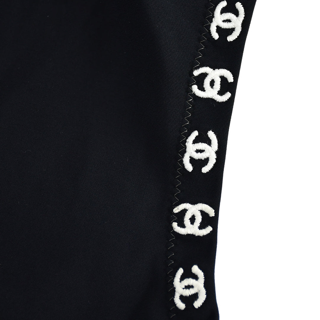 Chanel 1997 cruise CC-trim crop top #38 – AMORE Vintage Tokyo Chanel 1997 cruise CC-trim crop top #38 – AMORE Vintage Tokyo