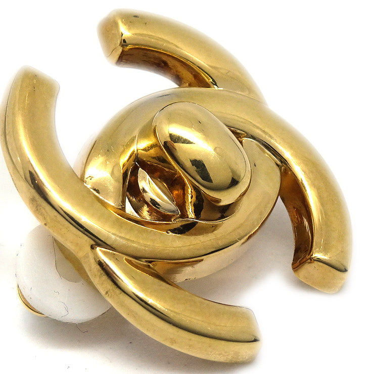 Chanel Turnlock Earrings Clip-On Gold Small 97P