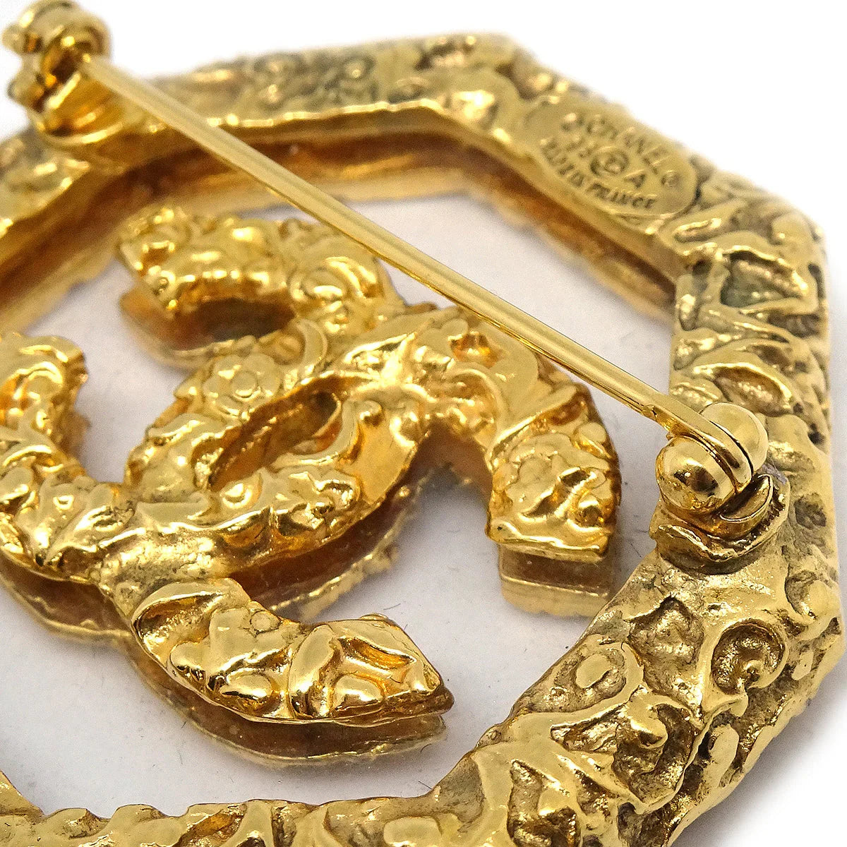 Chanel Brooch Pin Gold 93A