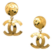 Chanel 1994 Quilted CC Dangle Earrings Clip-On Gold Small