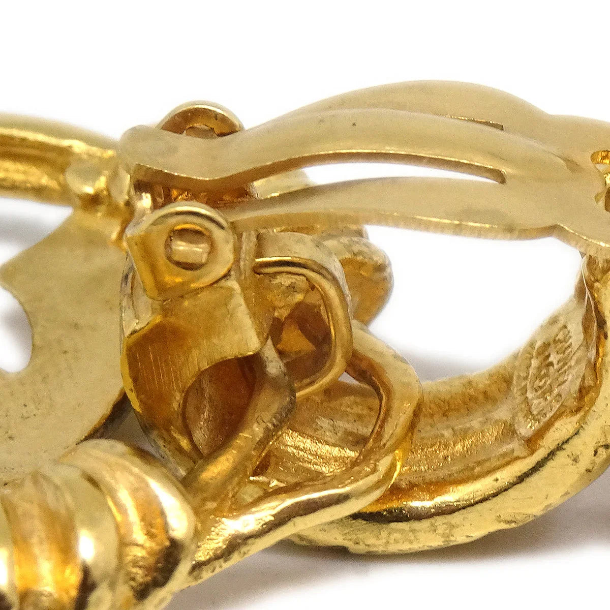 Chanel Dangle Earrings Gold Clip-On 94P