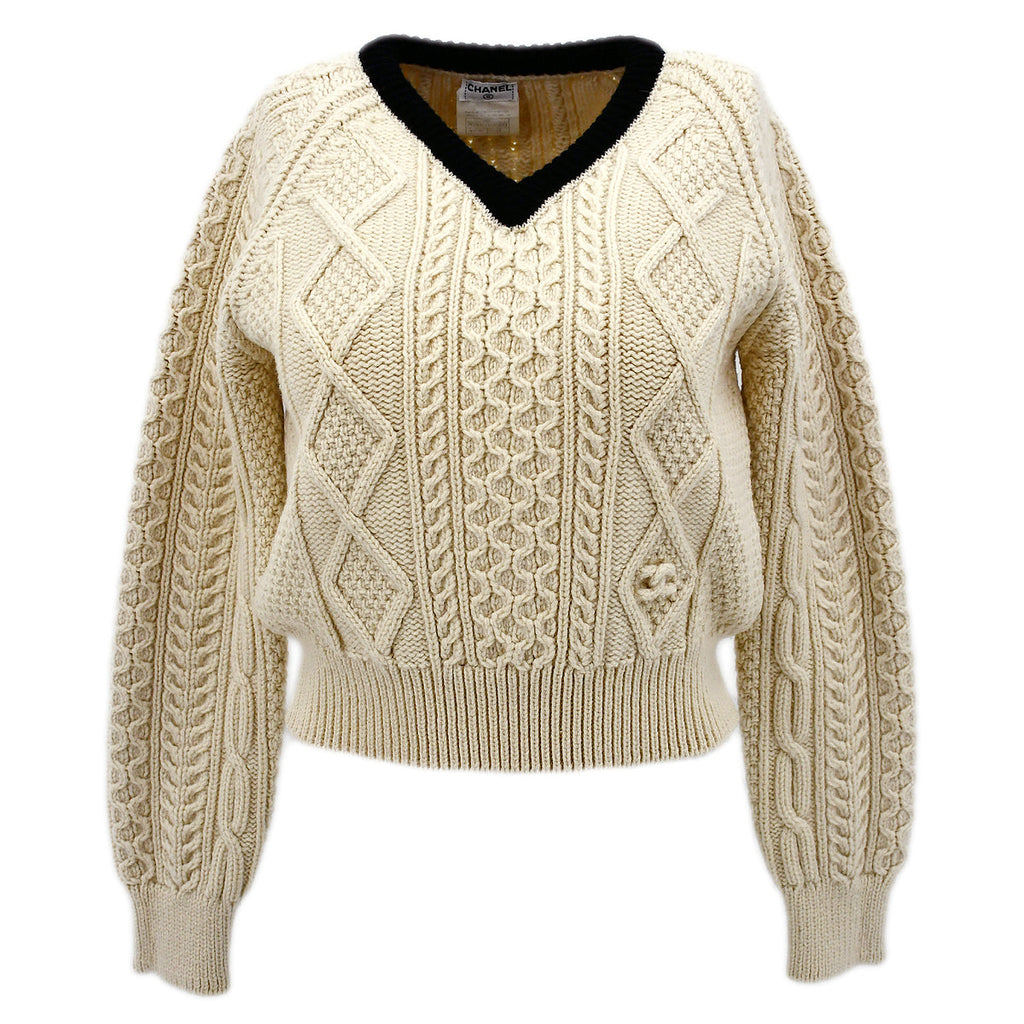 Chanel knit outlet sweater