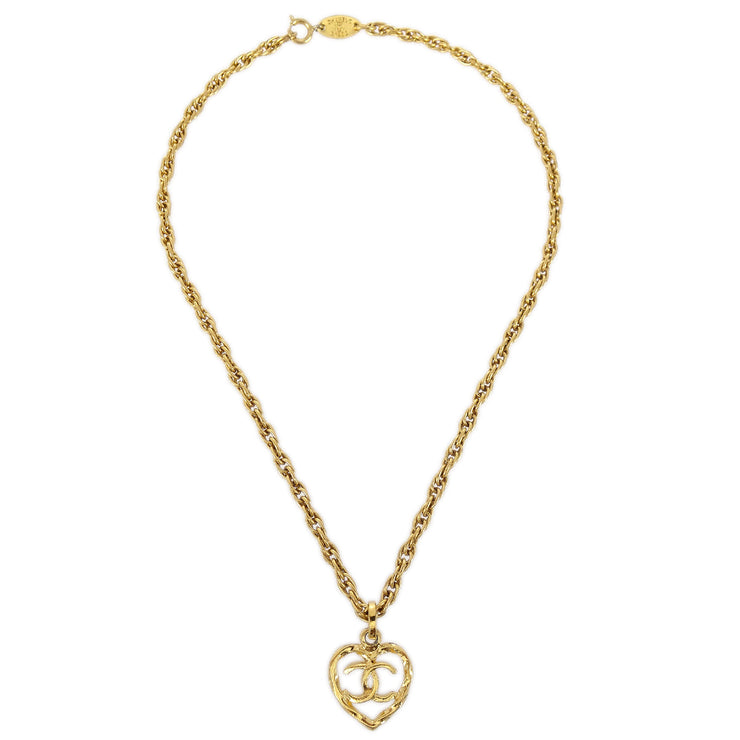 Chanel on sale heart necklace