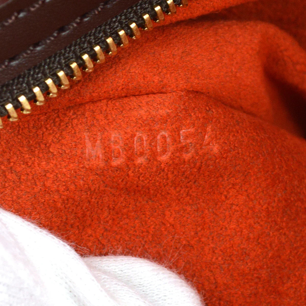Louis Vuitton 2004 Damier Uzes Tote Bag N51128