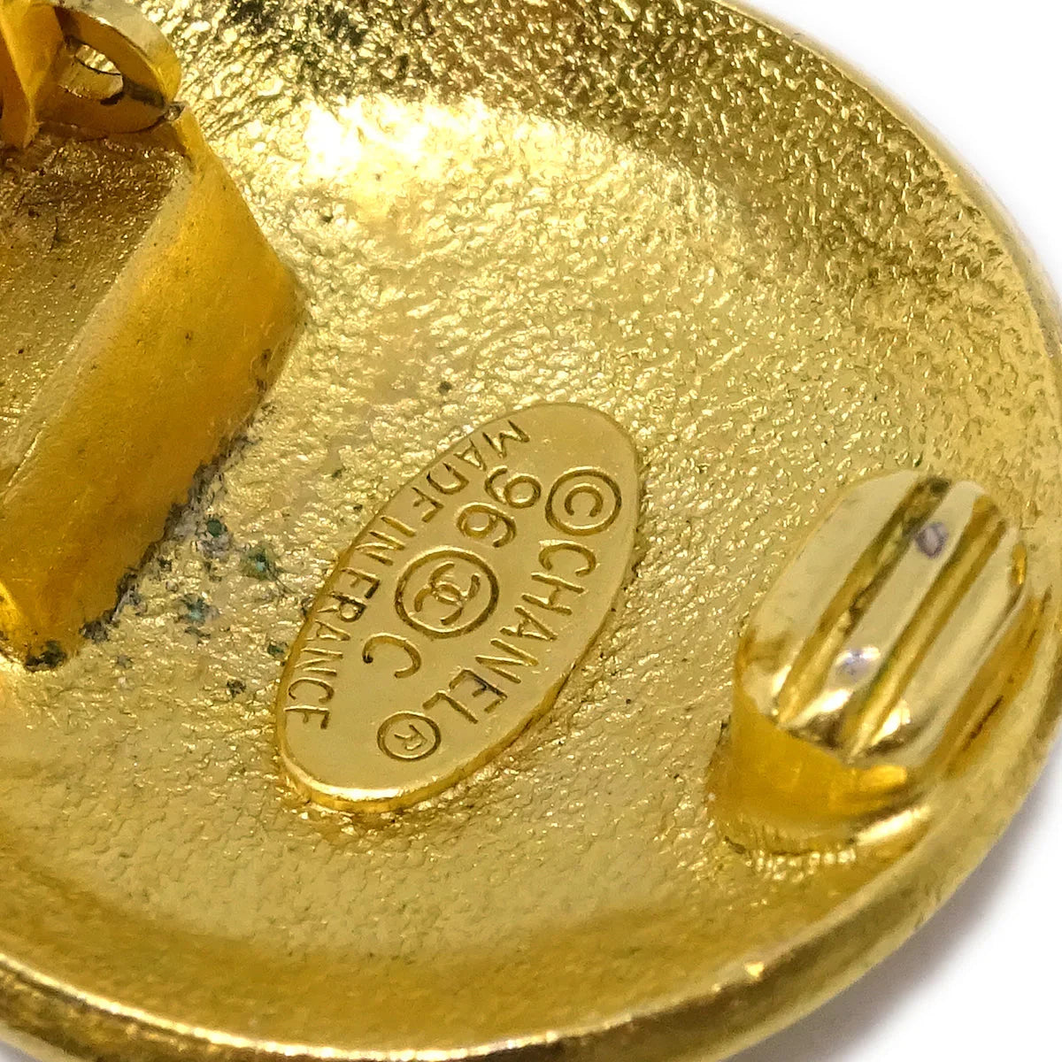 Chanel Button Earrings Gold Clip-On 96C