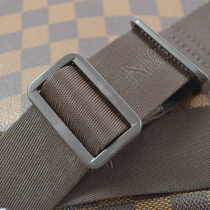 Louis Vuitton 2006 Damier Pochette Melville Shoulder Bag N51127