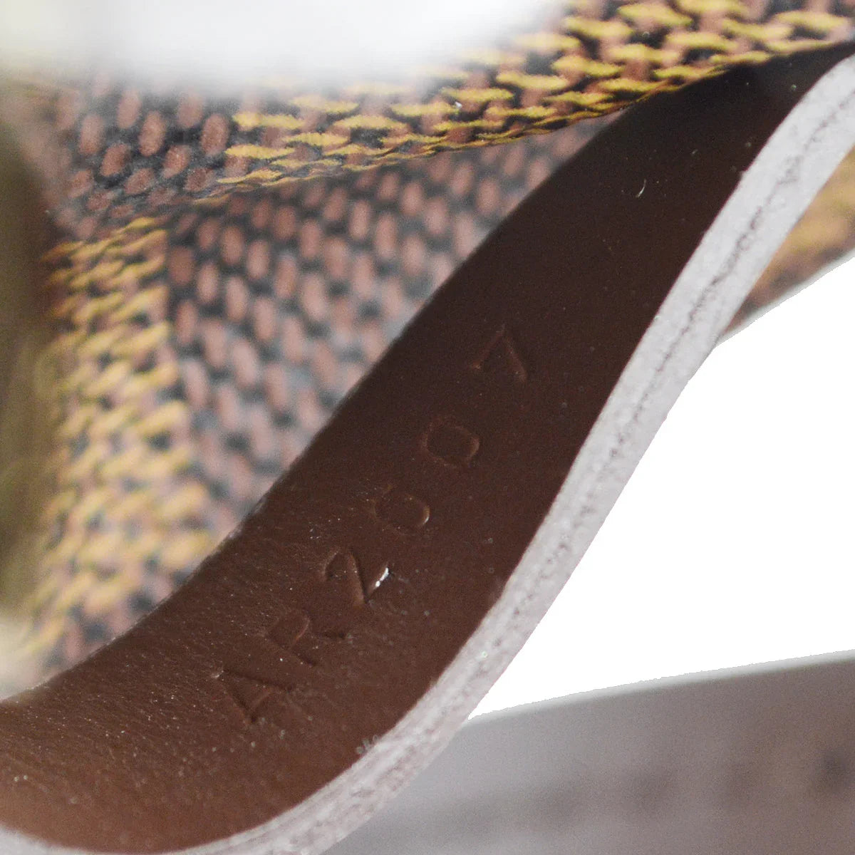 Louis Vuitton 2007 Damier Etui Okapi PM Camera Case N61738