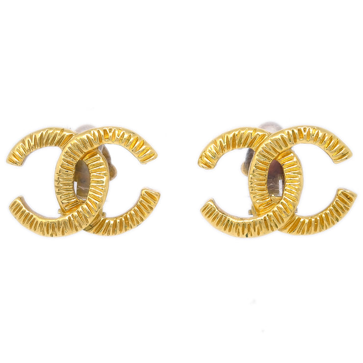 Chanel Gold CC Earrings Clip-On 93P