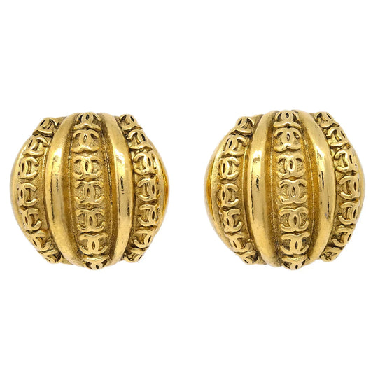 Chanel Gold Button Earrings Clip-On 23