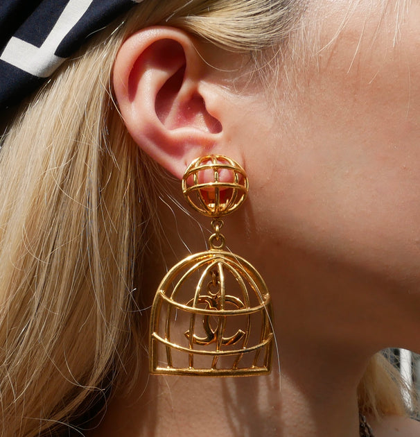 CHANEL * 1993 Birdcage Earrings Gold Clip-On 93A