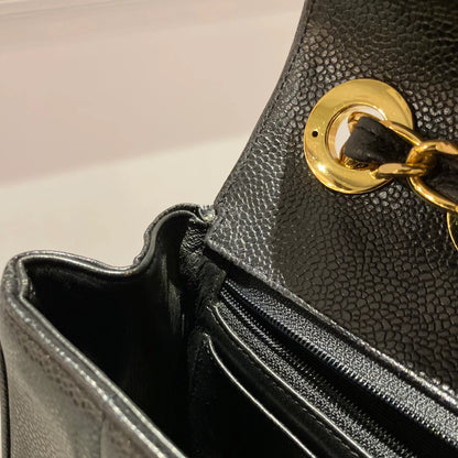 CHANEL 1991-1994 Black Caviar Vertical Classic Flap Jumbo