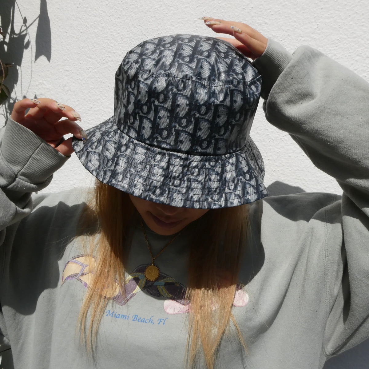 Christian Dior vintage bucket hat original Dior Brown Monogram Bucket Hat Size 58 cm main image 3