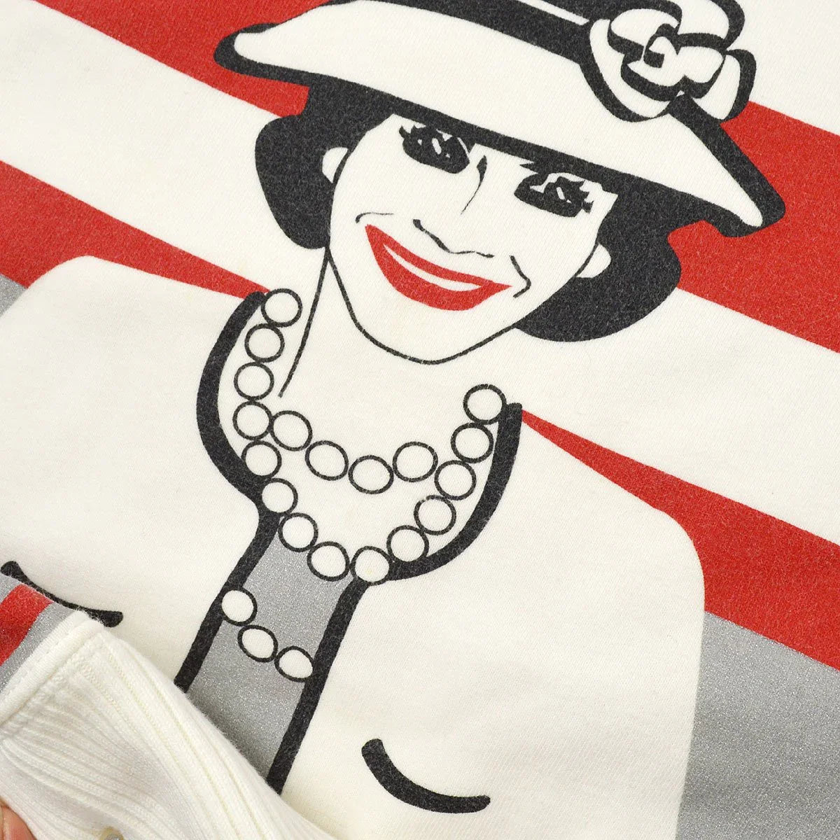 CHANEL 2001 Fall Mademoiselle print sweatshirt #38