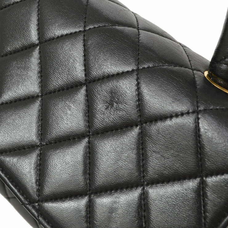 Chanel 1991-1994 Classic Flap Handbag Medium Black Lambskin – AMORE Vintage  Tokyo